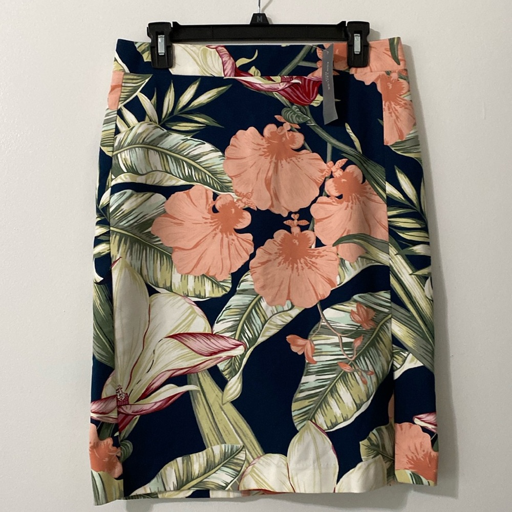 NWT Ann Taylor Petite Floral Skirt